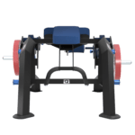 Machine leg curl couché LAROQ. Châssis acier noir, coussin de poitrine et rouleaux de cheville rembourrés bleus, leviers articulés et supports latéraux pour disques bumper rouges 25 kg, Vue arrière