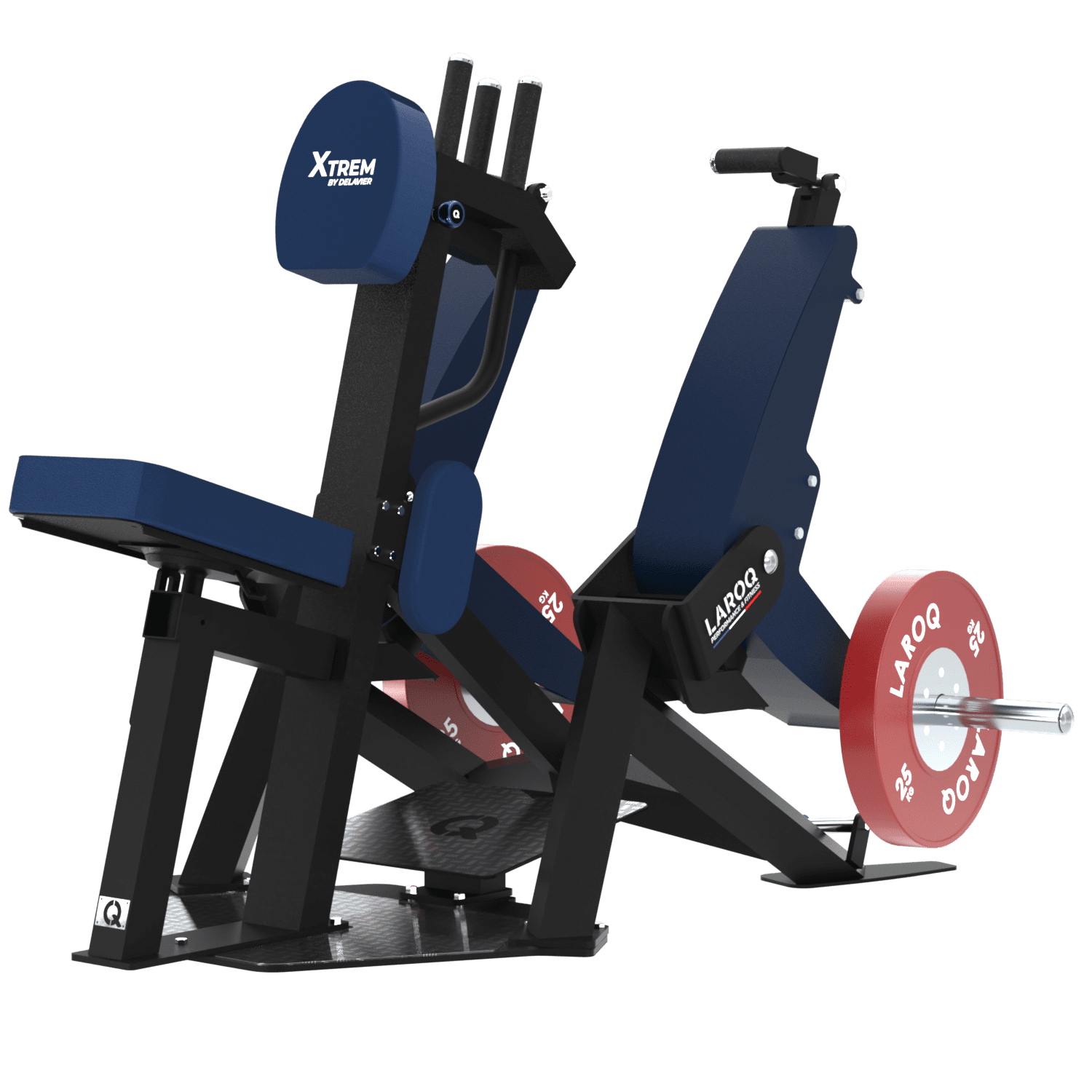 Machine de développé assis XTREM par LAROQ — cadre acier noir, siège et dossier rembourrés bleu marine, poignées ergonomiques et disques rouges LAROQ. vue 3/4 arrière