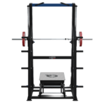 Appareil de musculation LAROQ noir et bleu : structure acier, rails guidés chromés, plateau inclinable pour exercices jambes, bras de levier et porte-disques avec disques bumper rouges 25 kg, vue arrière.