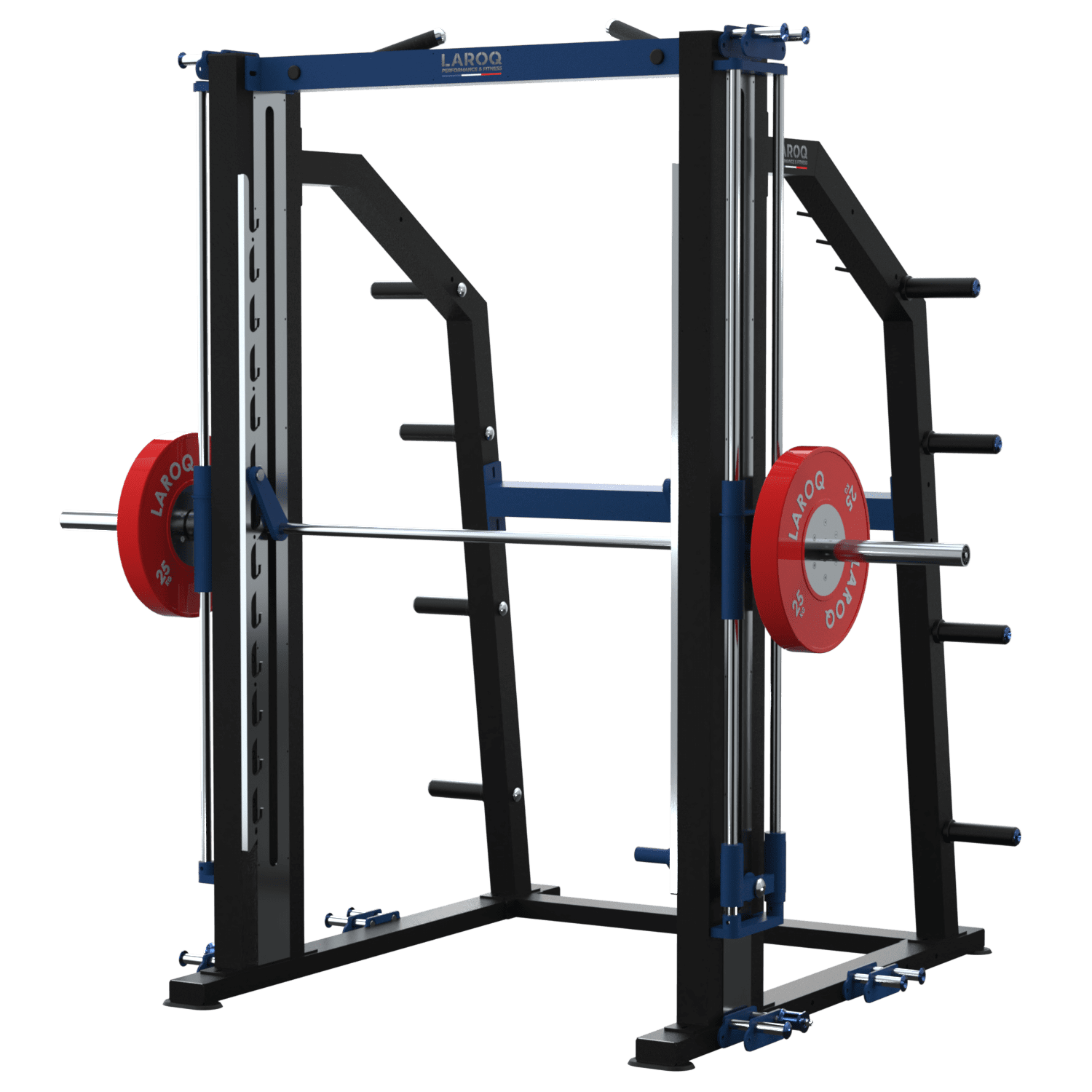 Station d'entraînement guidée LAROQ noire et bleue sur fond clair : structure acier, barres guides chromées, barre longue avec colliers et disques bumper rouges, supports de rangement latéraux, vue 3/4.